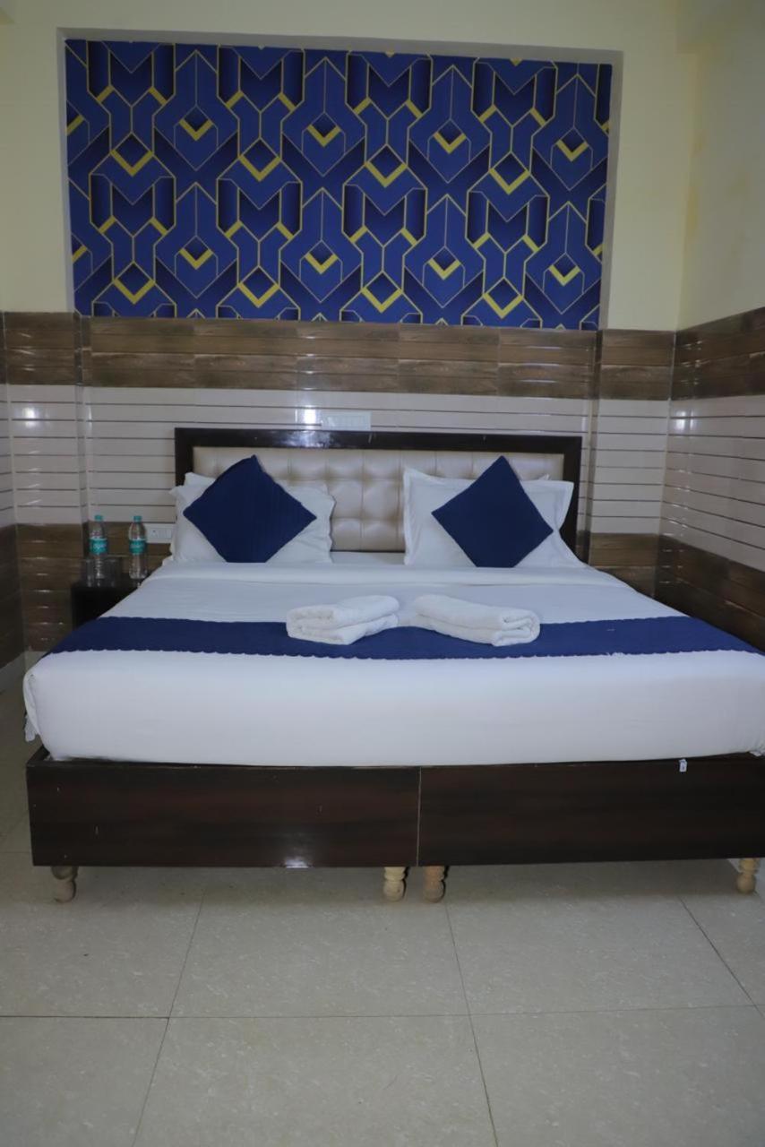 Hotel Aditya Residency Near Sector 63 Metro Station Noida Ngoại thất bức ảnh